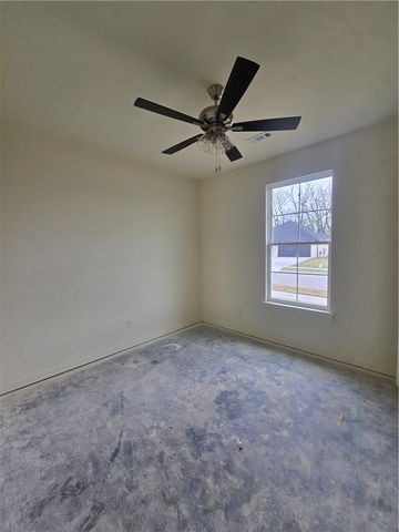 2301 Presley Street, Siloam Springs, AR 72761