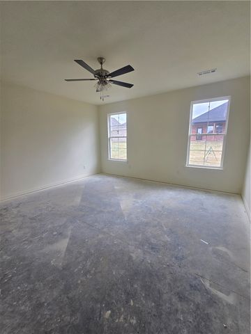2301 Presley Street, Siloam Springs, AR 72761