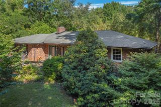 35 McKinney Road, Asheville, NC 28805
