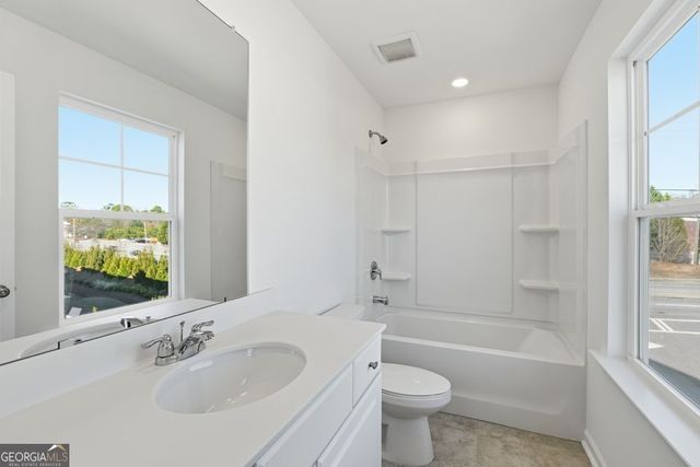 5716 Schelton Place SE, Mableton, GA 30126