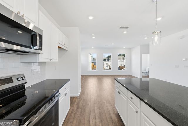 5716 Schelton Place SE, Mableton, GA 30126