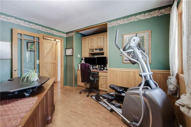 1948 Declaration Drive, Eau Claire, WI 54703