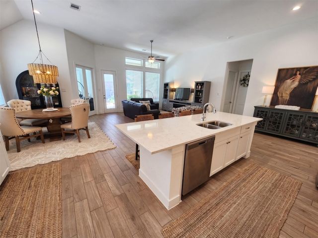 204 Bronzewood Terrace Court, Conroe, TX 77318