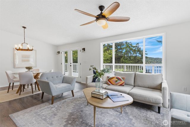 6426 NE Barrett Drive, Poulsbo, WA 98370