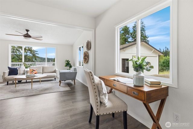 6426 NE Barrett Drive, Poulsbo, WA 98370