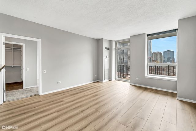 600 N Kingsbury Street 1712, Chicago, IL 60654