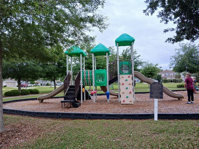 29900 WALSH OAK DRIVE, Wesley Chapel, FL 33545