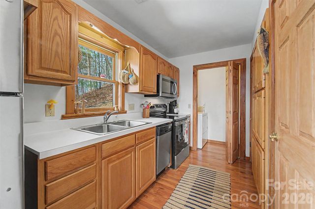 183 Ridge Place, Bryson City, NC 28713