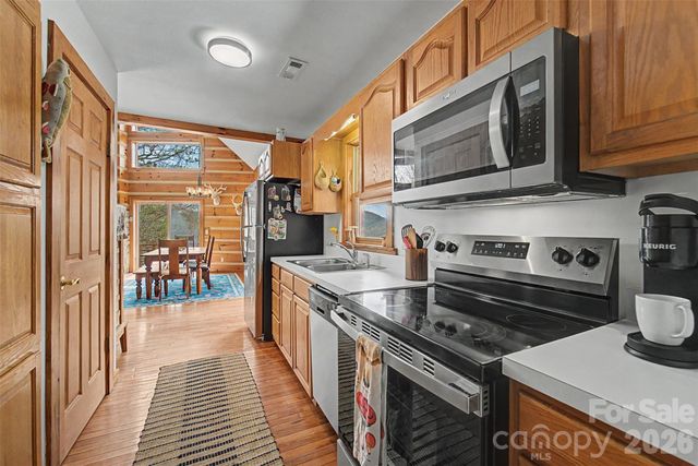 183 Ridge Place, Bryson City, NC 28713