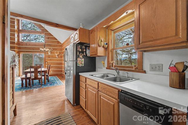 183 Ridge Place, Bryson City, NC 28713