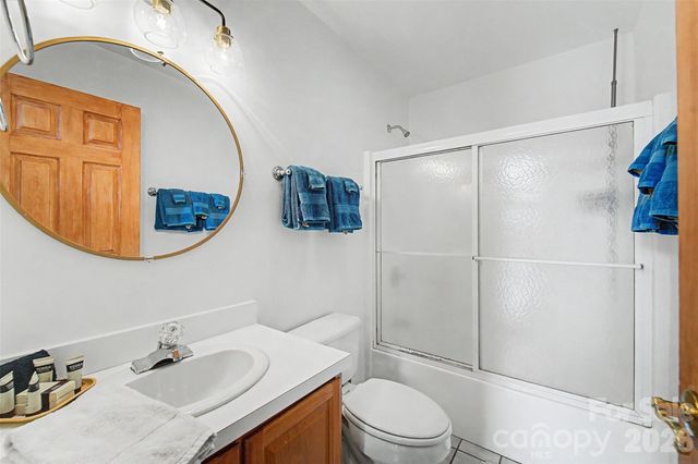 183 Ridge Place, Bryson City, NC 28713