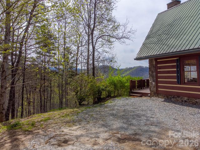 183 Ridge Place, Bryson City, NC 28713