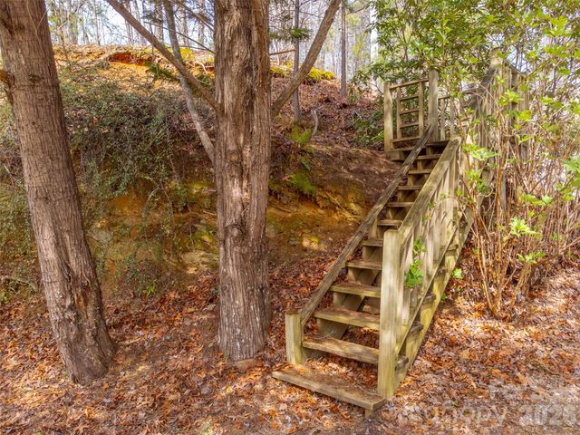 183 Ridge Place, Bryson City, NC 28713