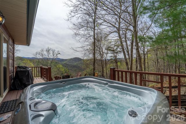 183 Ridge Place, Bryson City, NC 28713