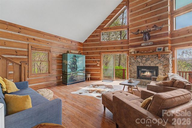 183 Ridge Place, Bryson City, NC 28713