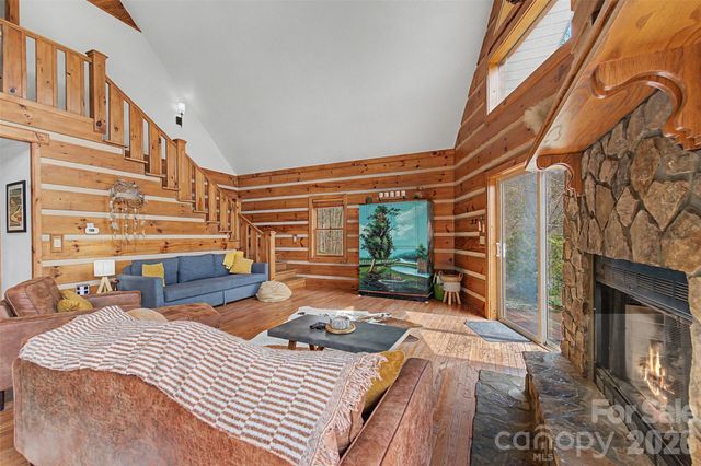 183 Ridge Place, Bryson City, NC 28713