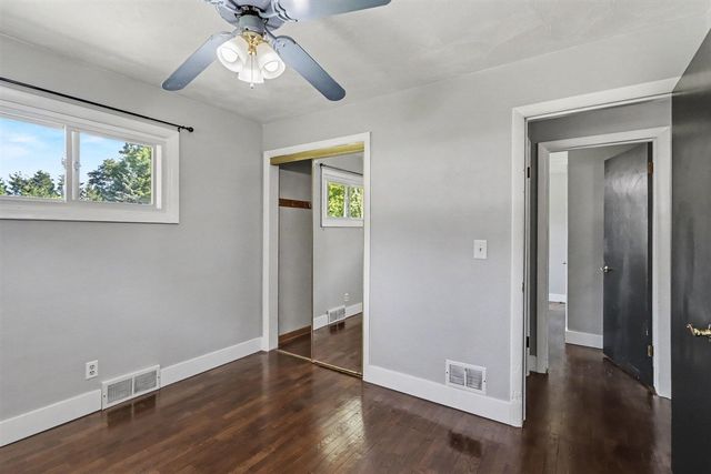 7806 N 40th Street, Augusta, MI 49012