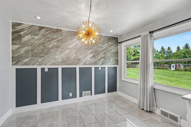7806 N 40th Street, Augusta, MI 49012