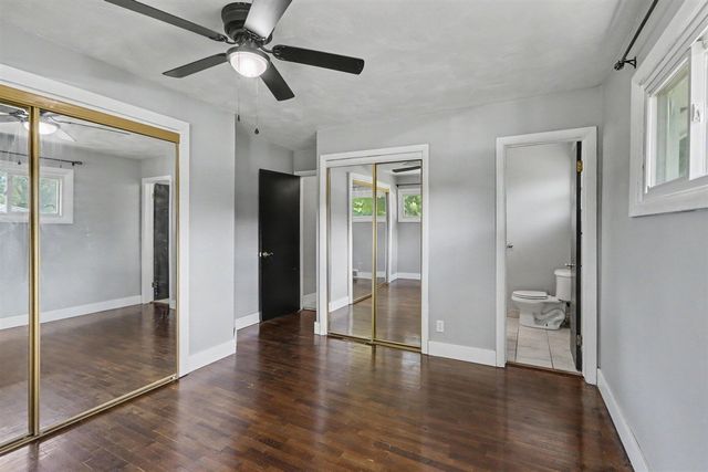 7806 N 40th Street, Augusta, MI 49012