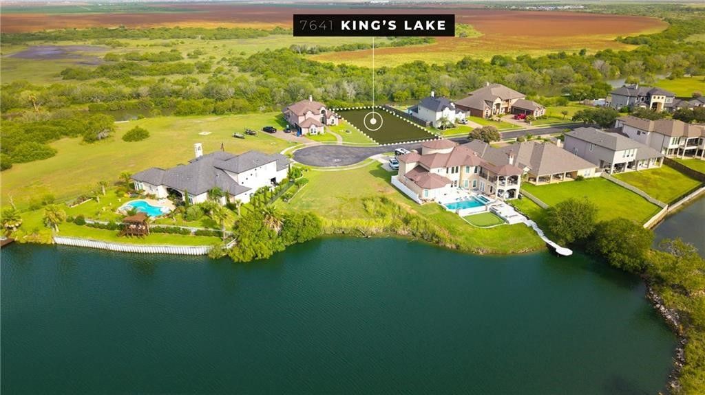 7641 Kings Lake Cir, Corpus Christi, TX 78413 — exterior
