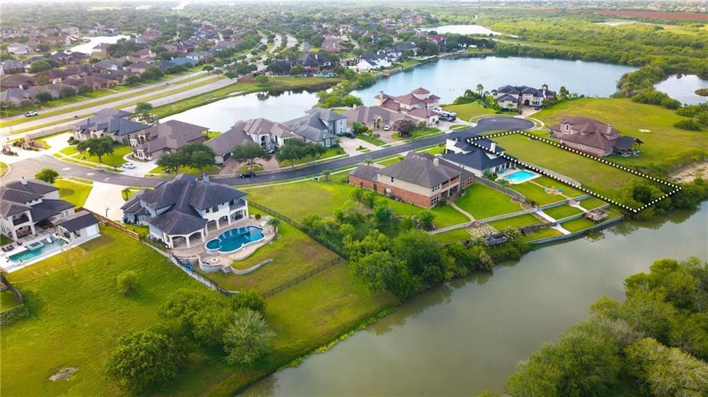 7641 Kings Lake Cir, Corpus Christi, TX 78413 — photo 4