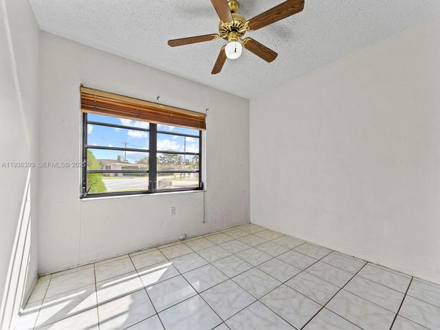 330 SW 52nd Ave, Miami, FL 33134