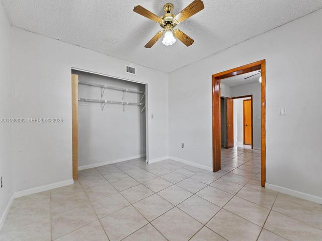 330 SW 52nd Ave, Miami, FL 33134