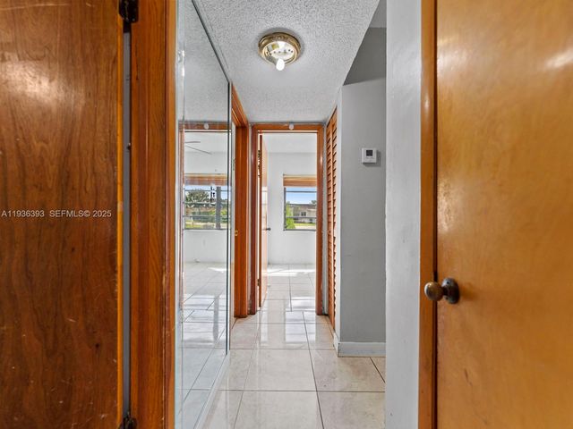 330 SW 52nd Ave, Miami, FL 33134