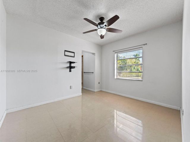 330 SW 52nd Ave, Miami, FL 33134