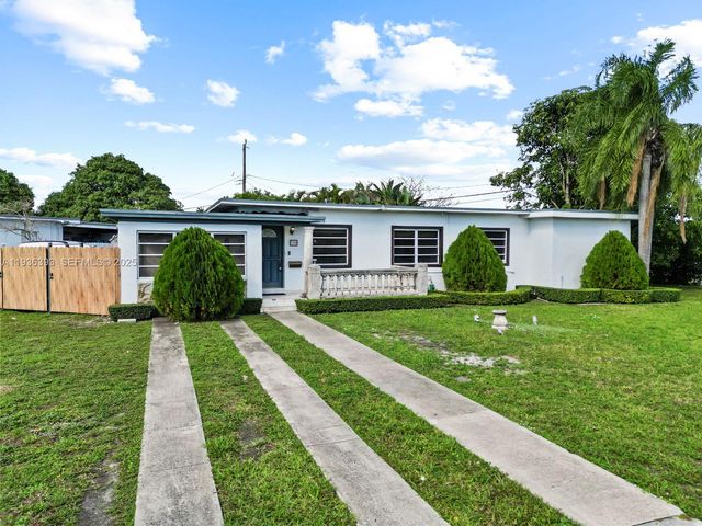 330 SW 52nd Ave, Miami, FL 33134
