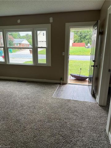1616 Guyer Street, High Point, NC 27265
