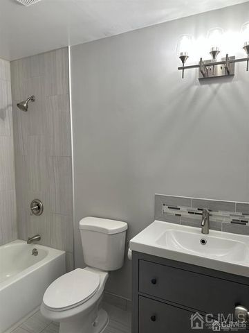 59 Goodwin Drive, North Brunswick, NJ 08902