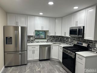 59 Goodwin Drive, North Brunswick, NJ 08902