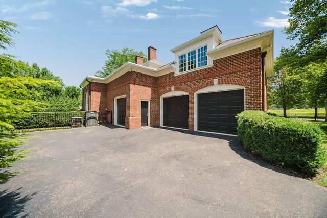 4789 Yantis Drive, New Albany, OH 43054