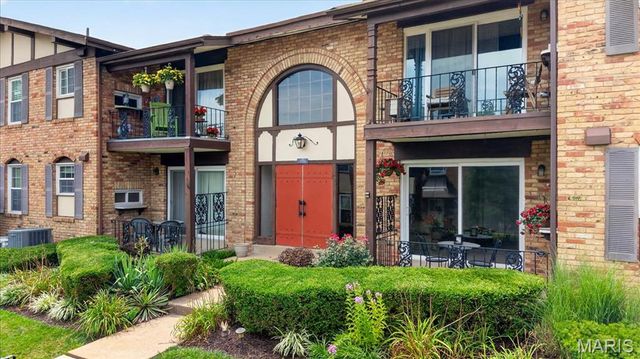 11816 Cresta Verde Drive G, St Louis, MO 63146