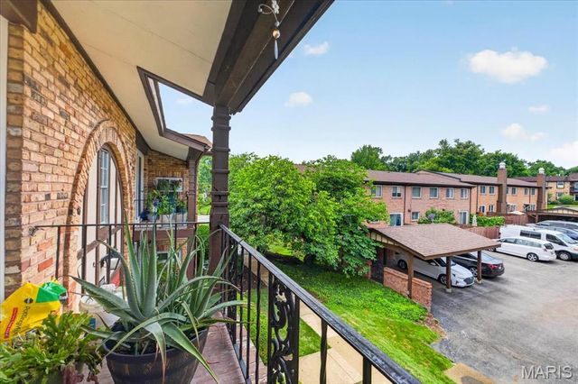 11816 Cresta Verde Drive G, St Louis, MO 63146