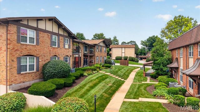 11816 Cresta Verde Drive G, St Louis, MO 63146