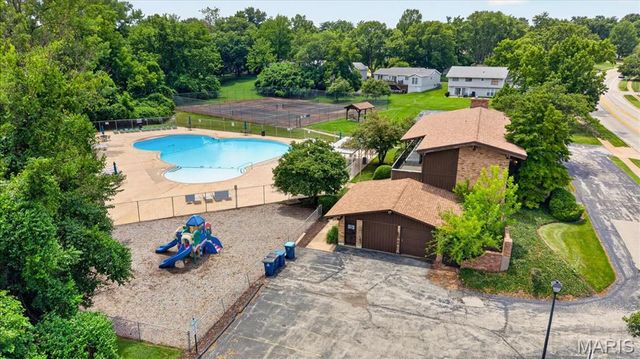 11816 Cresta Verde Drive G, St Louis, MO 63146