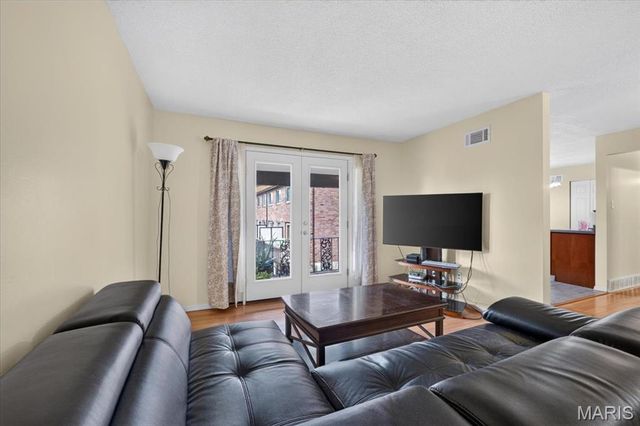 11816 Cresta Verde Drive G, St Louis, MO 63146