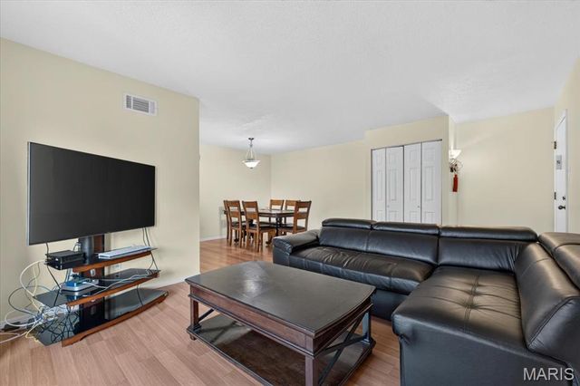 11816 Cresta Verde Drive G, St Louis, MO 63146