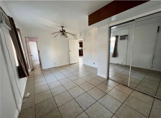 10931 Anzac, Los Angeles, CA 90059