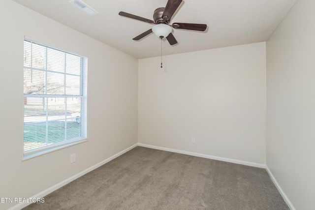 7735 Bellchase Lane, Knoxville, TN 37918