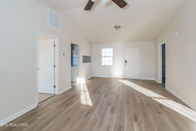 7735 Bellchase Lane, Knoxville, TN 37918