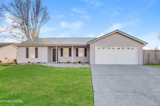 7735 Bellchase Lane, Knoxville, TN 37918