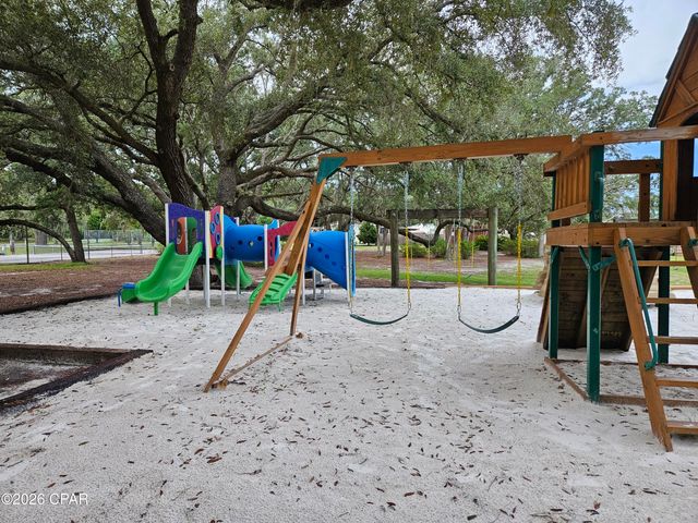 000 Preakness Place, Chipley, FL 32428