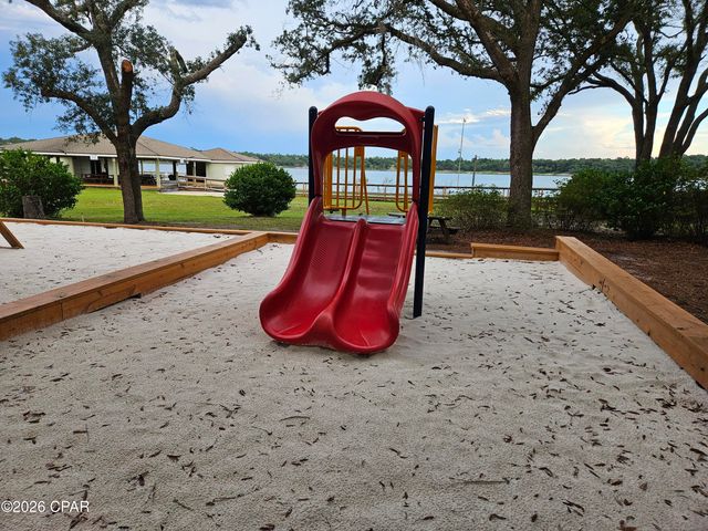 000 Preakness Place, Chipley, FL 32428