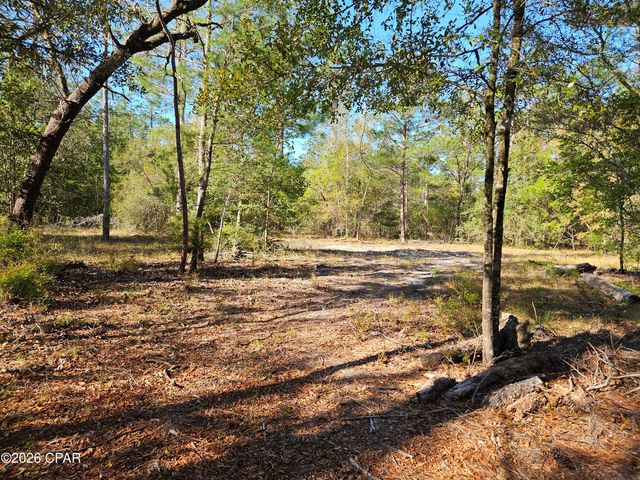 000 Preakness Place, Chipley, FL 32428