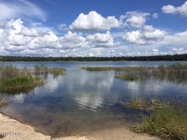 000 Preakness Place, Chipley, FL 32428