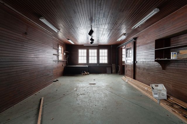 135 Wellesley Street, Weston, MA 02493