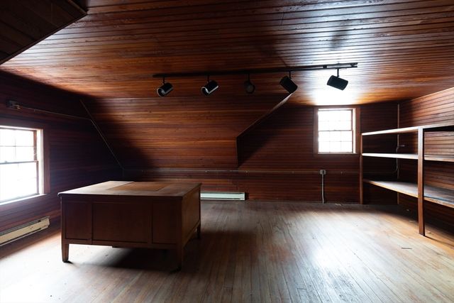 135 Wellesley Street, Weston, MA 02493